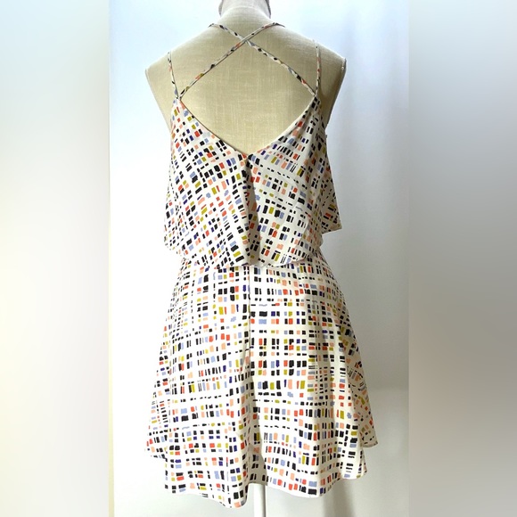 CeCe by Cynthia Steffe Strappy Summer Dress-White with Geometric Pattern-Size 0 - Picture 4 of 14